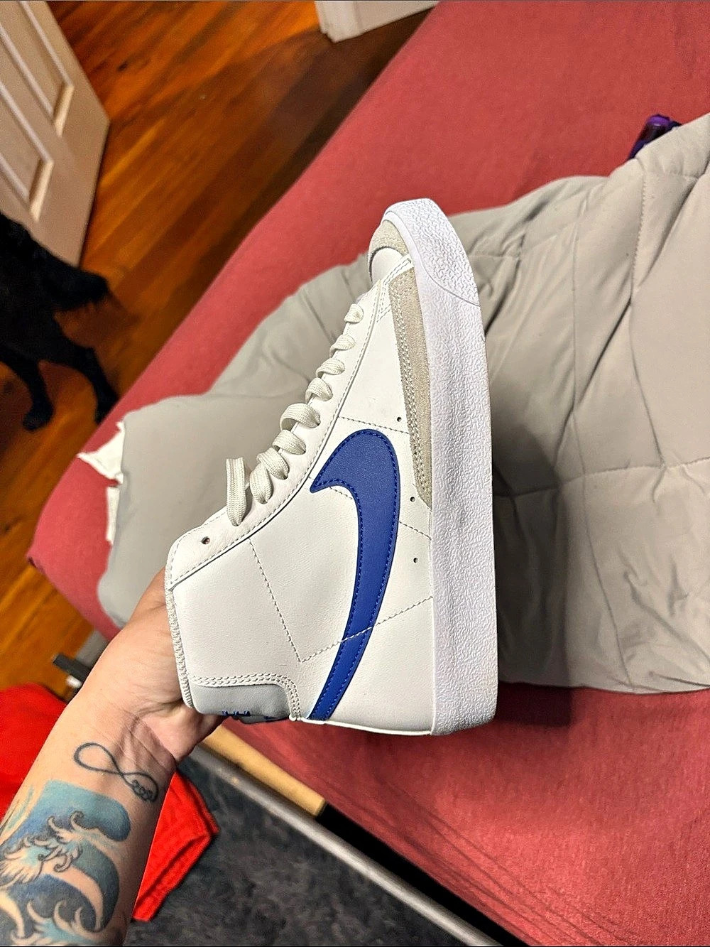 Nike Blazer Mid '77 Vintage White Game Royal Sneakers